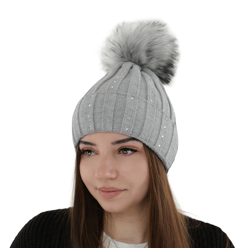Woman's winter hat grey Mada with pompom