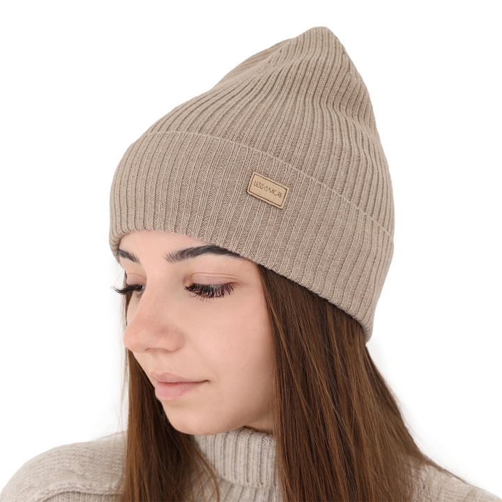 Woman's spring and winter hat beige Sophie 100% extra fine merino wool
