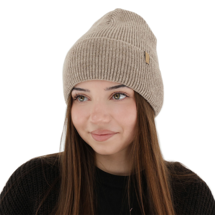 Woman's winter hat, beige, with merino wool, Tahoe