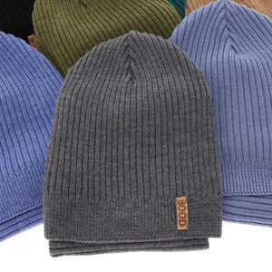 Boy's spring/ autumn set: hat and tube scarf Grau 100% extra finemerino wool Chester