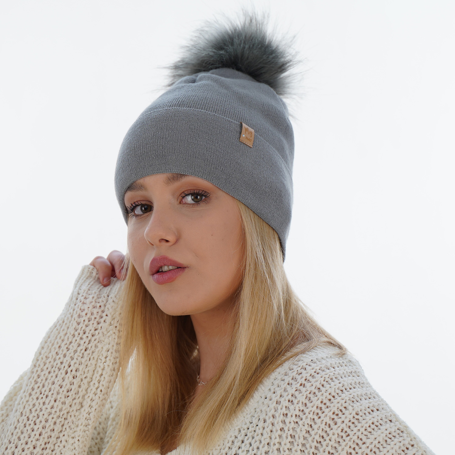 Woman's winter hat pink Kalia