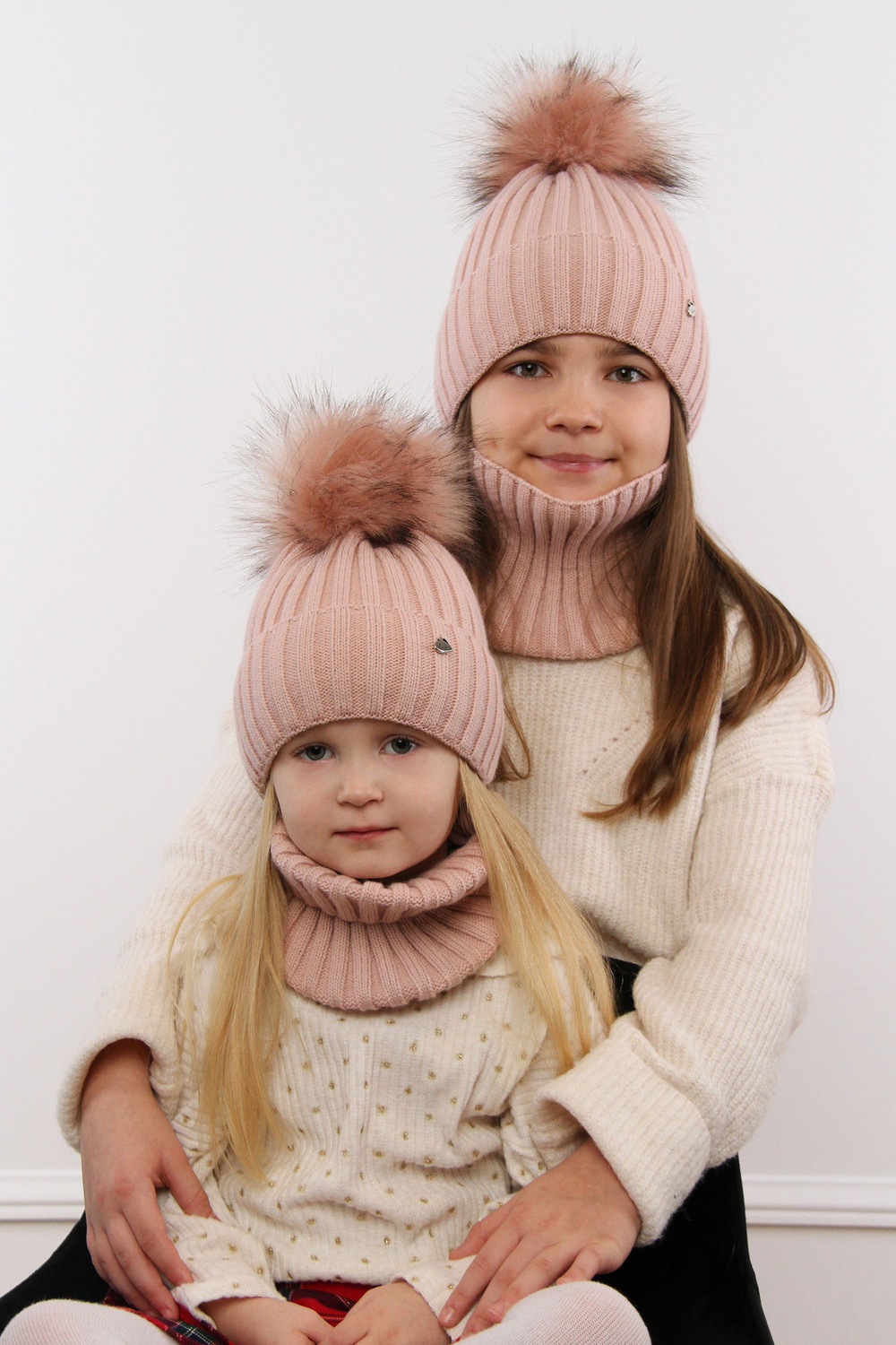 Girl's winter set: hat and tube scarf camel Wilma with pompom