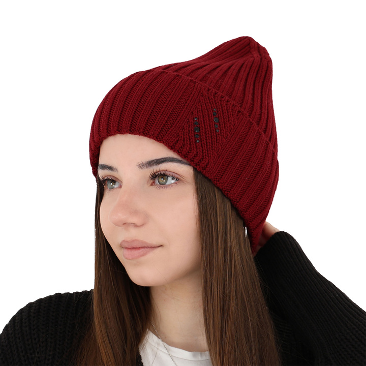 Woman's winter hat black Ariga 100% extra fine merino wool